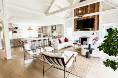 18-Gladlands_Interior-8