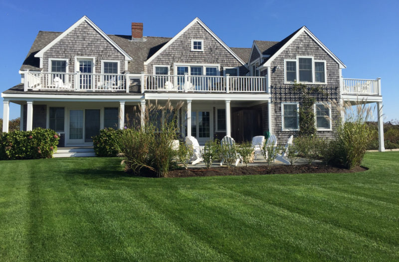 10 Nichols Rear Nantucket Vacation Home