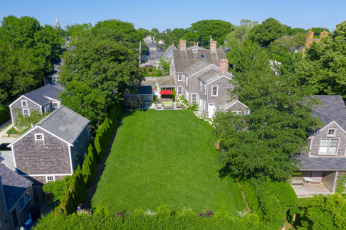 Town- 15 Pleasant Street Image