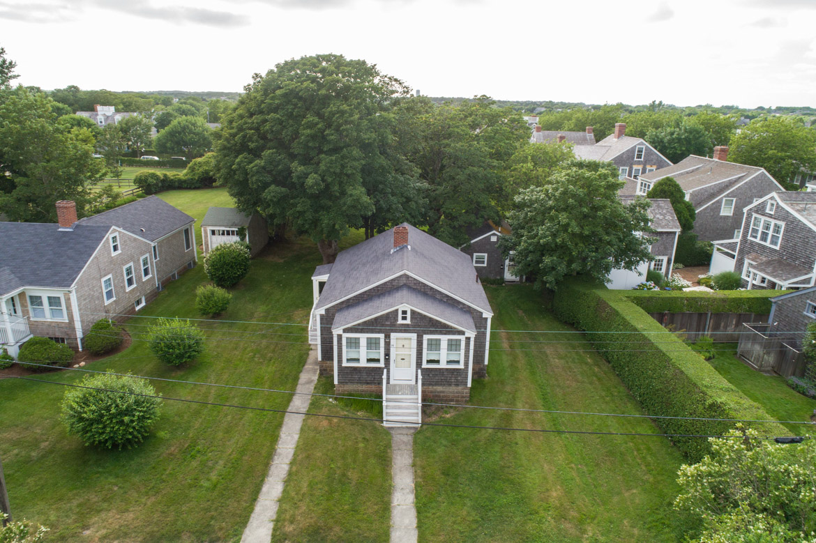 14 Lowell Place 4