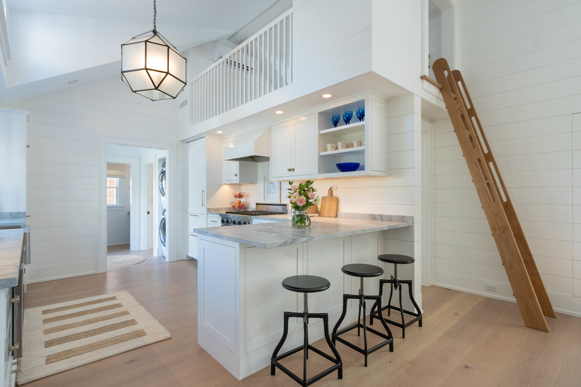 16 Warren St Nantucket