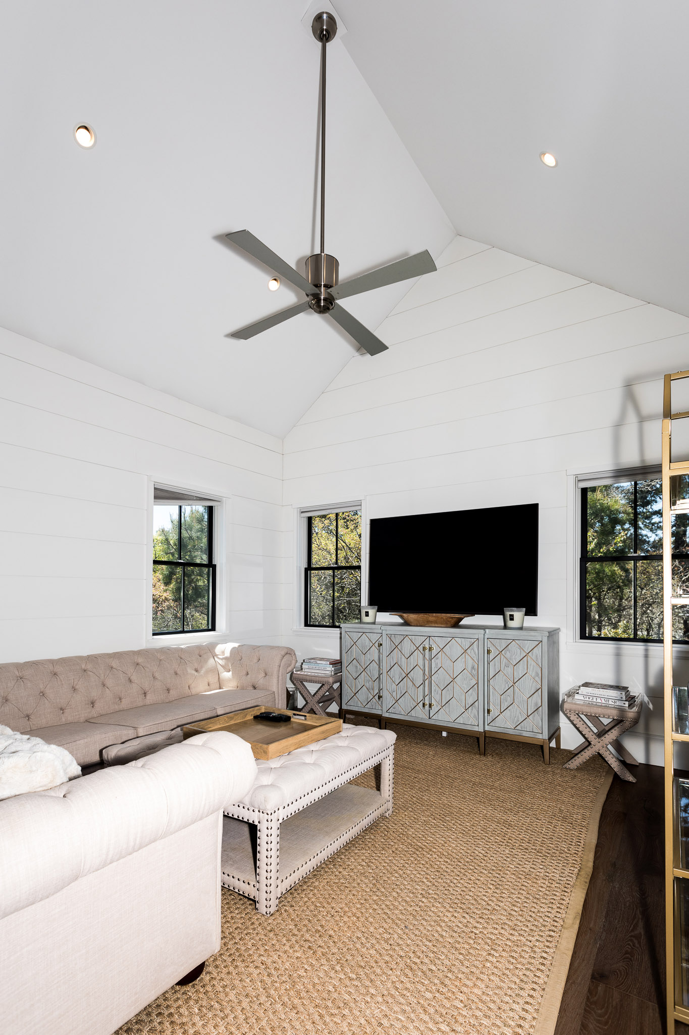 2 Wood Lily Road 12