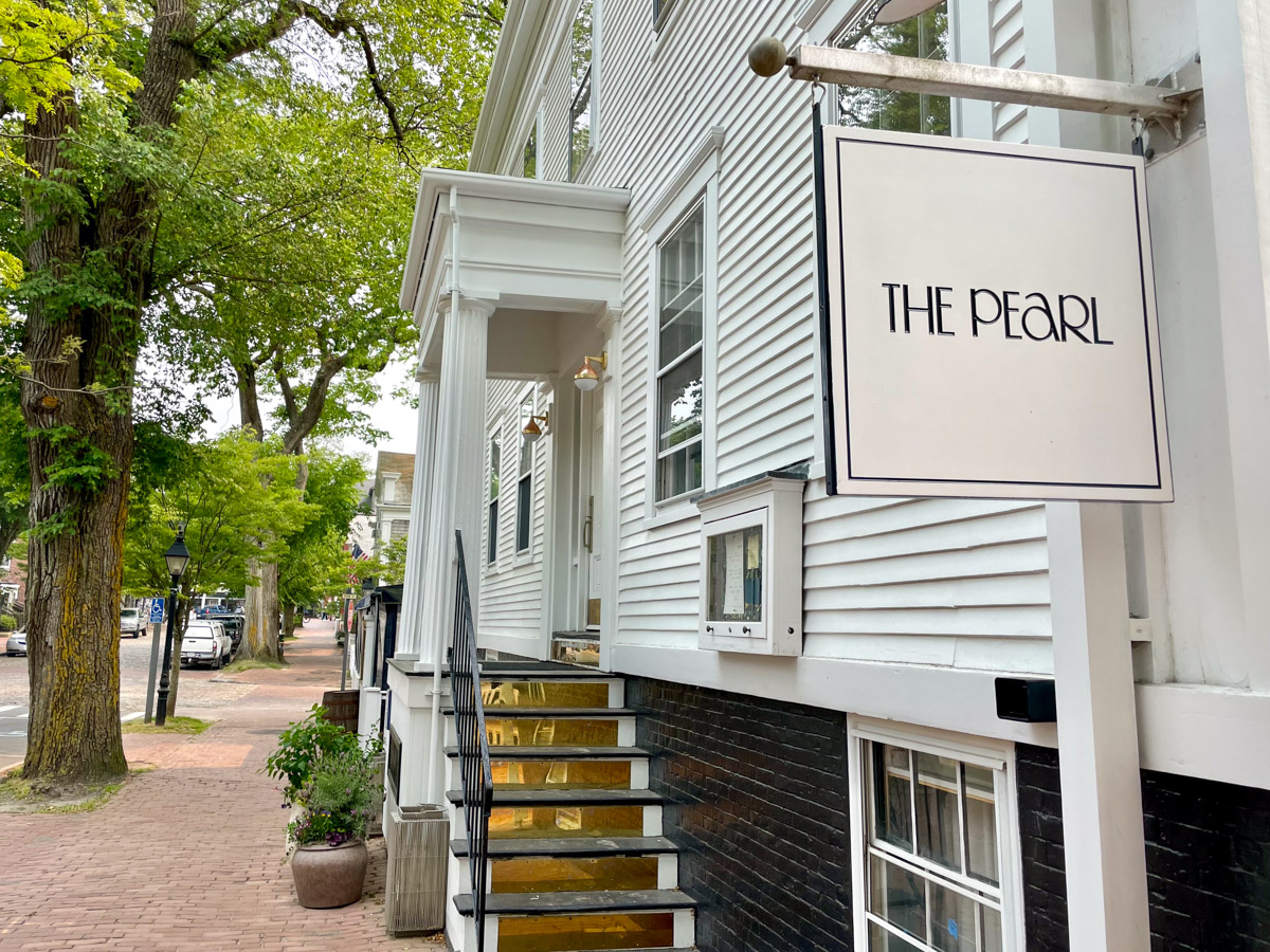 Four Hingham restaurants — including Square Cafe — get go-ahead for new or  expanded outdoor dining - Hingham Anchor