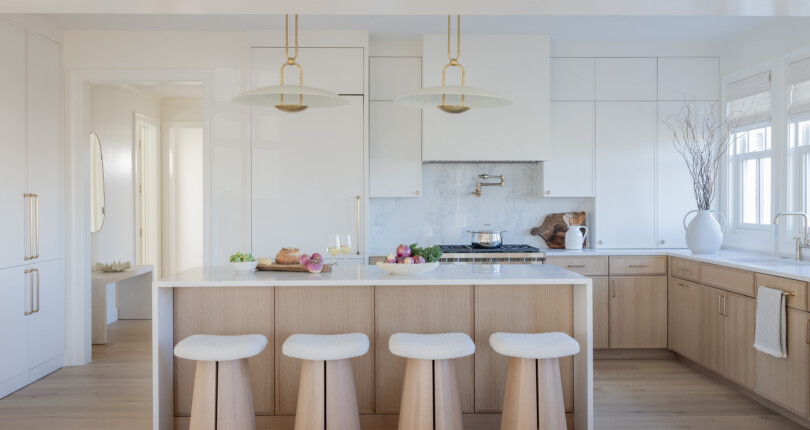 Town – 10 White Elephant Way