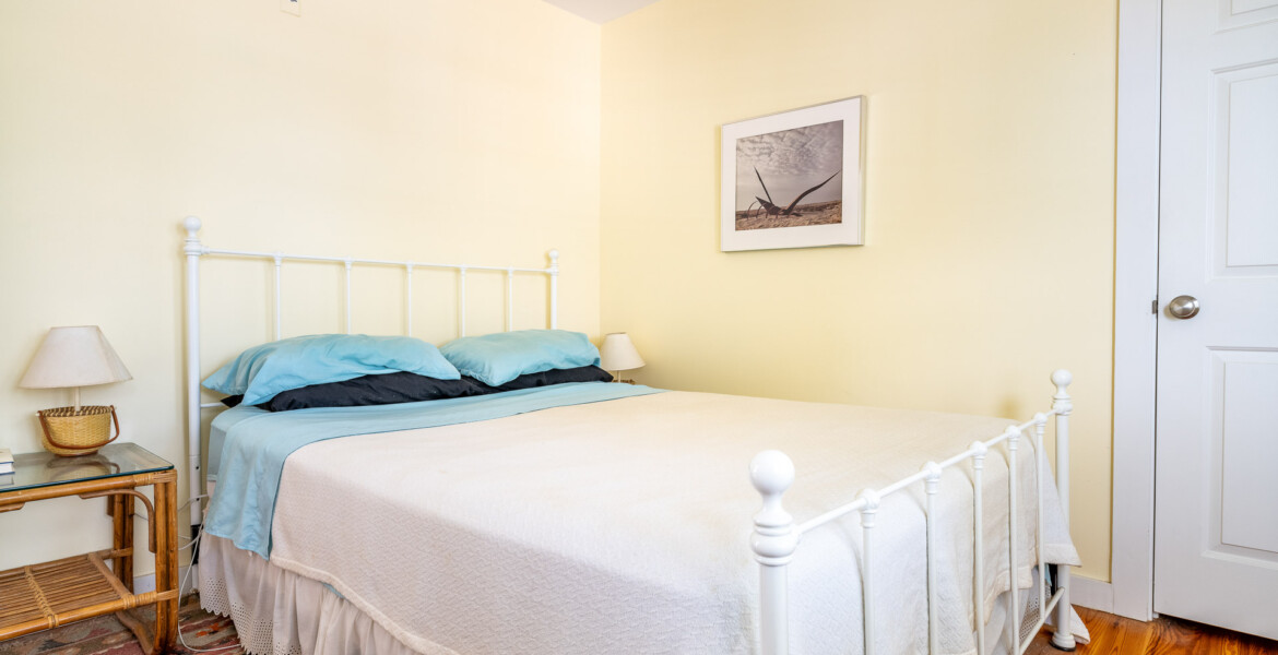 6 1E-Freedom_Bedroom