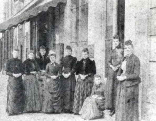 Maria Mitchell and the Daring Daughters of Nantucket Island