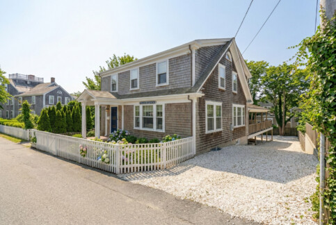 Town- 2 Silver Street Image