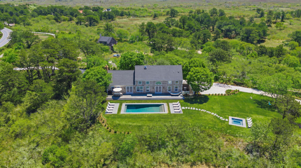 156 Madaket Road Nantucket