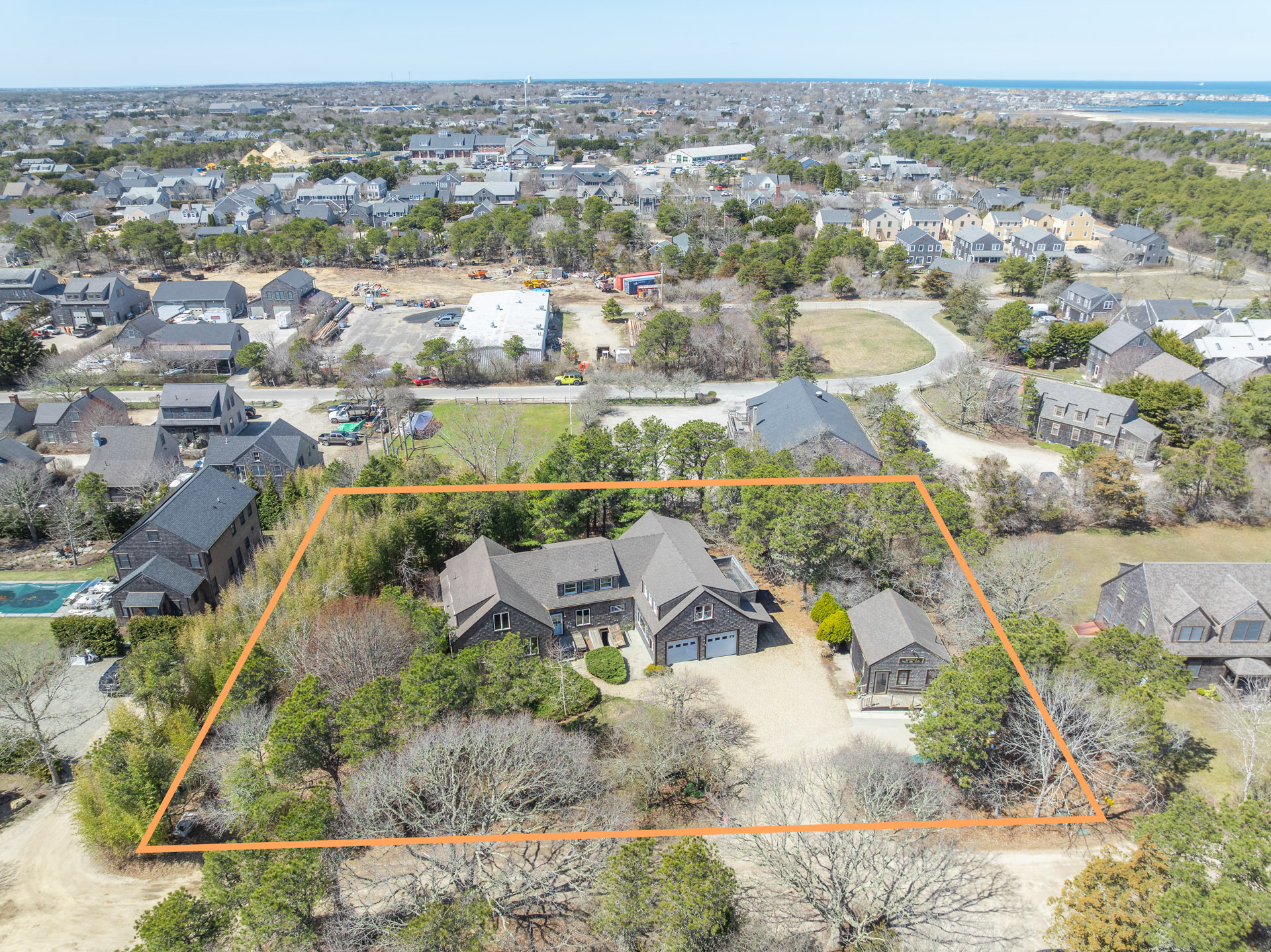 5 Toombs Court