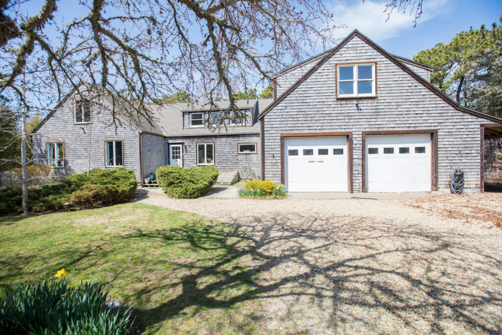 5 Toombs Court