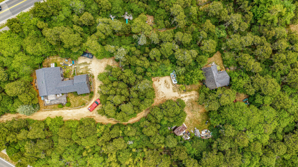 99 Surfside Road Nantucket