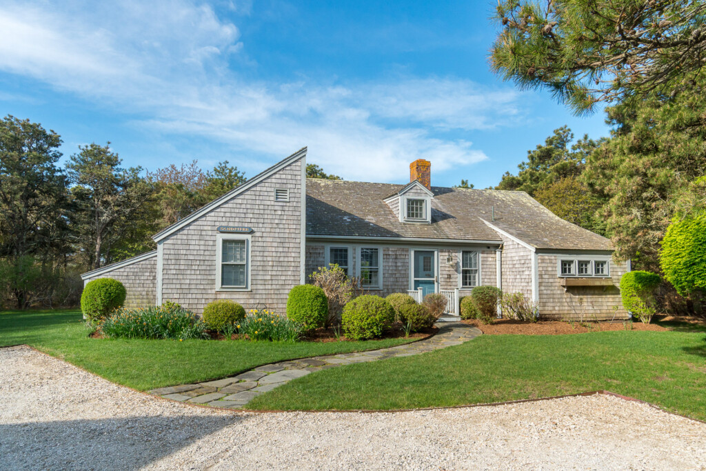 19 Ahab Dr Nantucket